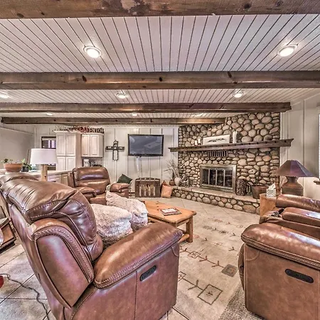 Ruidoso Vacation Rental House With Deck And Chiminea!
